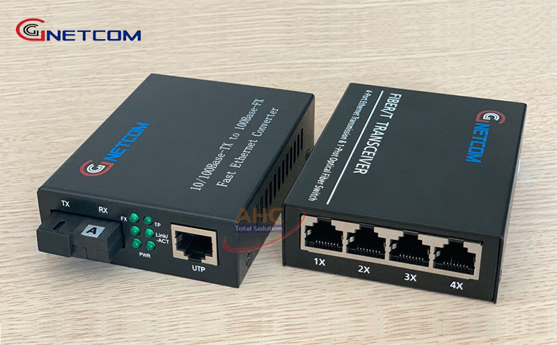 Bộ chuyển đổi quang điện GNETCOM 1 ra 4 LAN 10/100M