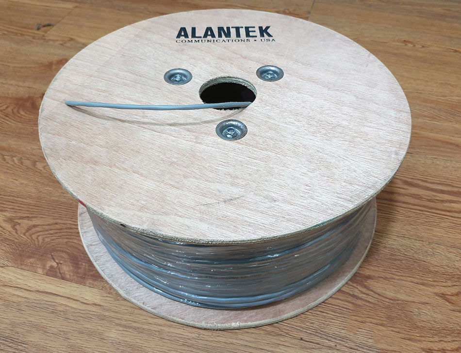 Cáp âm thanh/ cáp điều khiển Alantek 22 AWG 3-pair 301-CI9203-0500 - Cuộn 500m