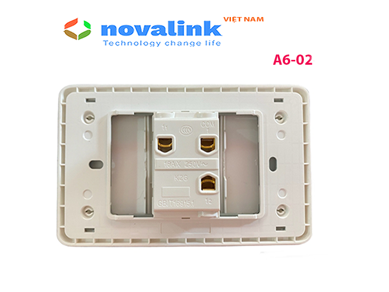 Mặt 1 công tắc 1 chiều A6-02 Novalink