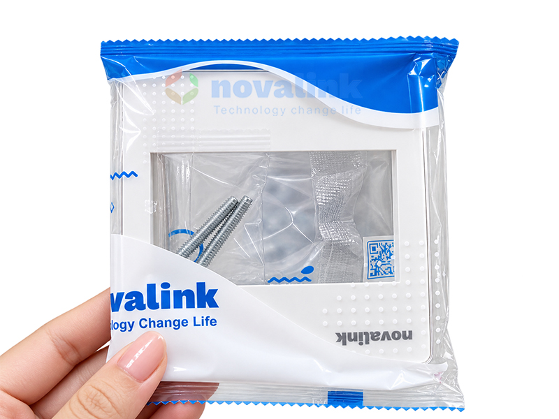 Mặt vuông âm tường 3 thiết bị (3 lỗ) lắp mạng, HDMI, USB, Audio Novalink NV-22003SW
