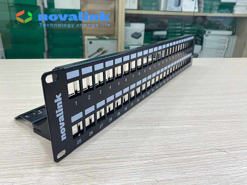 Patch panel 48 cổng Cat6 Novalink CC-06-00064 | Thanh đấu mạng chuẩn 19 inch cho tủ rack
