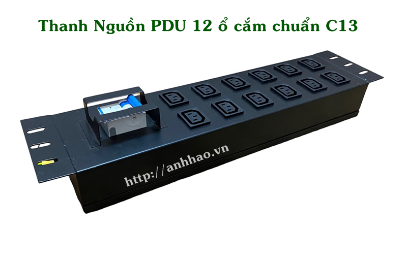 Thanh nguồn PDU 12 cổng C13 có Aptomat