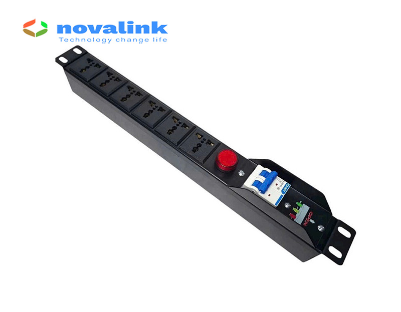 Thanh nguồn PDU 6 ổ cắm 3 chấu đa năng có đèn chuẩn 19 Inch kèm aptomat